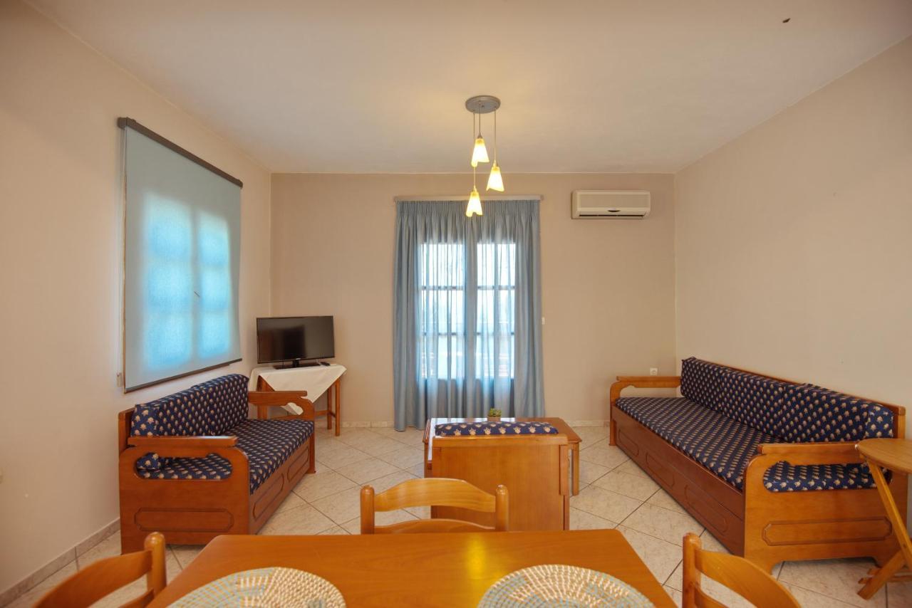 Kavos Apartments Alonissos 帕蒂迪里奥 外观 照片