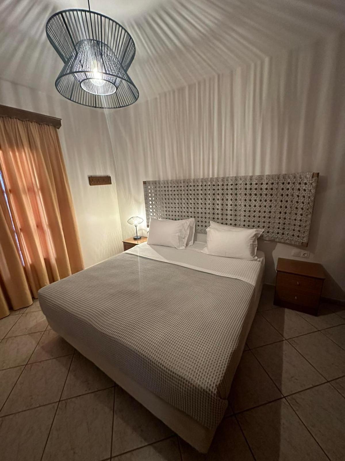 Kavos Apartments Alonissos 帕蒂迪里奥 外观 照片